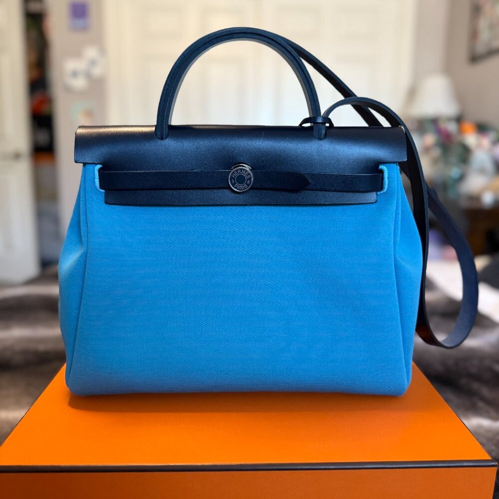 Authentic Hermès Herbag Zip 31. Brand New with Box, Lock, Keys and Dust Bags